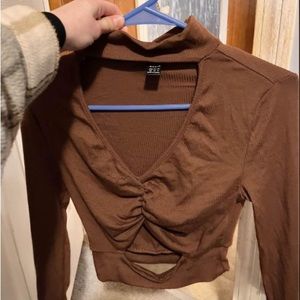 Brand new Cut out top